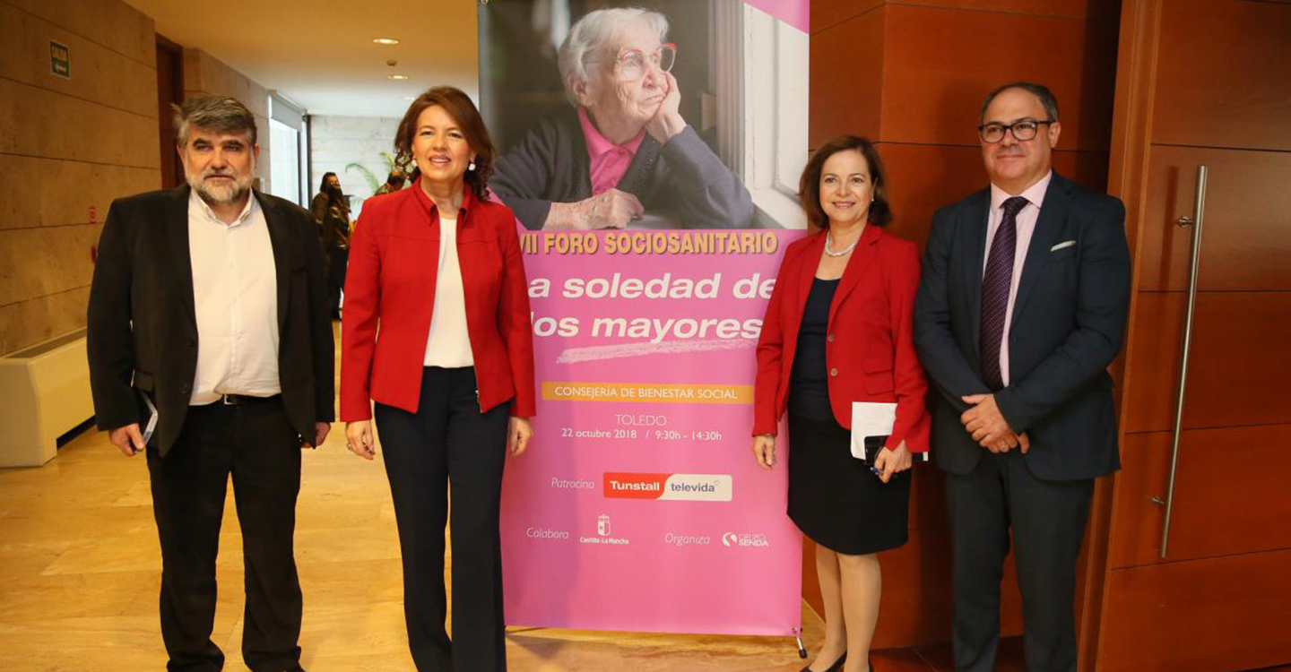 El Gobierno de Castilla-La Mancha trabaja para prevenir la soledad de los mayores a través de medidas como la Línea de Dinamización de las Zonas Rurales