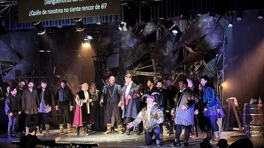 AMAO y solistas manchegos participaron este fin de semana en Fuentealbilla con las producciones de la zarzuela Gavilanes y la ópera Rigoletto.