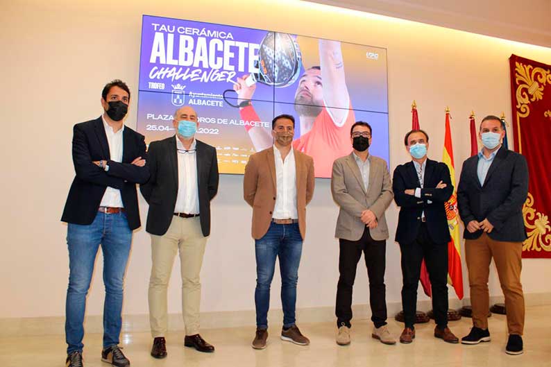 Carlos Yuste destaca que el World Padel Tour Albacete Challenger volverá a ser un revulsivo turístico y deportivo, además de una oportunidad económica, para la ciudad de Albacete