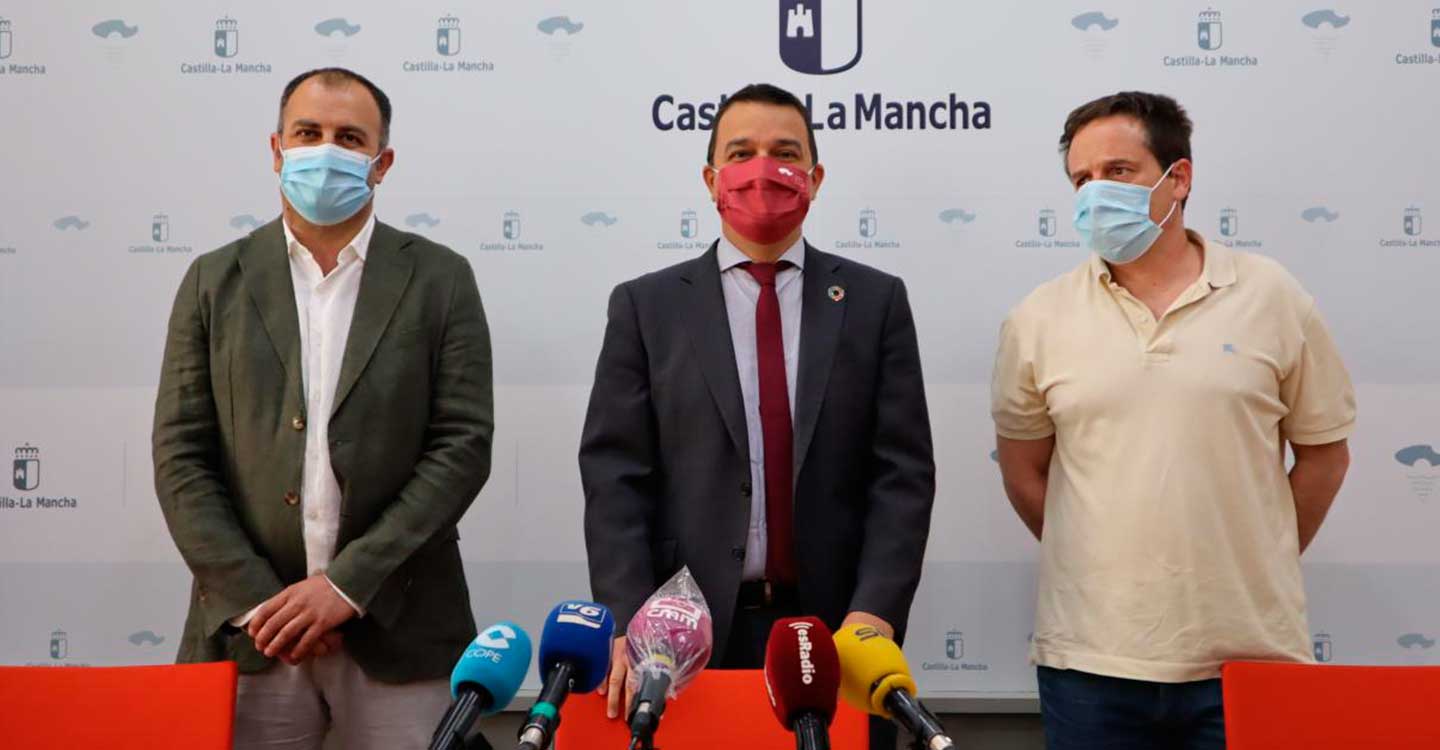 Castilla-La Mancha contará con la tercera denominación de origen compartida con Murcia, la Nuez de Nerpio, en un mes aproximadamente