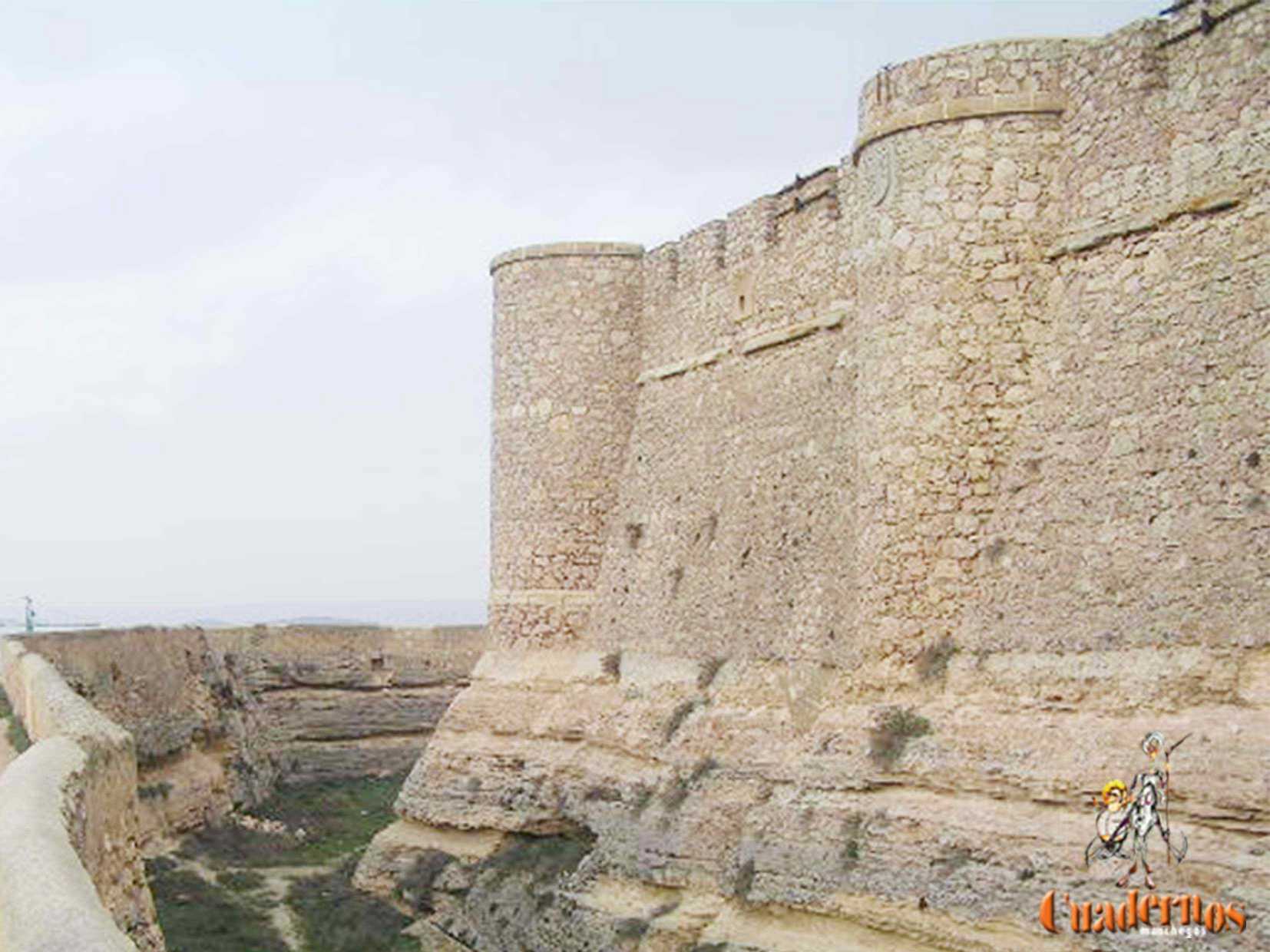 Castillos de Castilla-La Mancha : Chinchilla de Montearagón