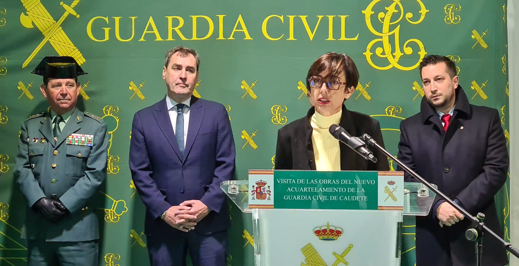 La directora general de la Guardia Civil presenta el proyecto del nuevo cuartel de Caudete (Albacete)
