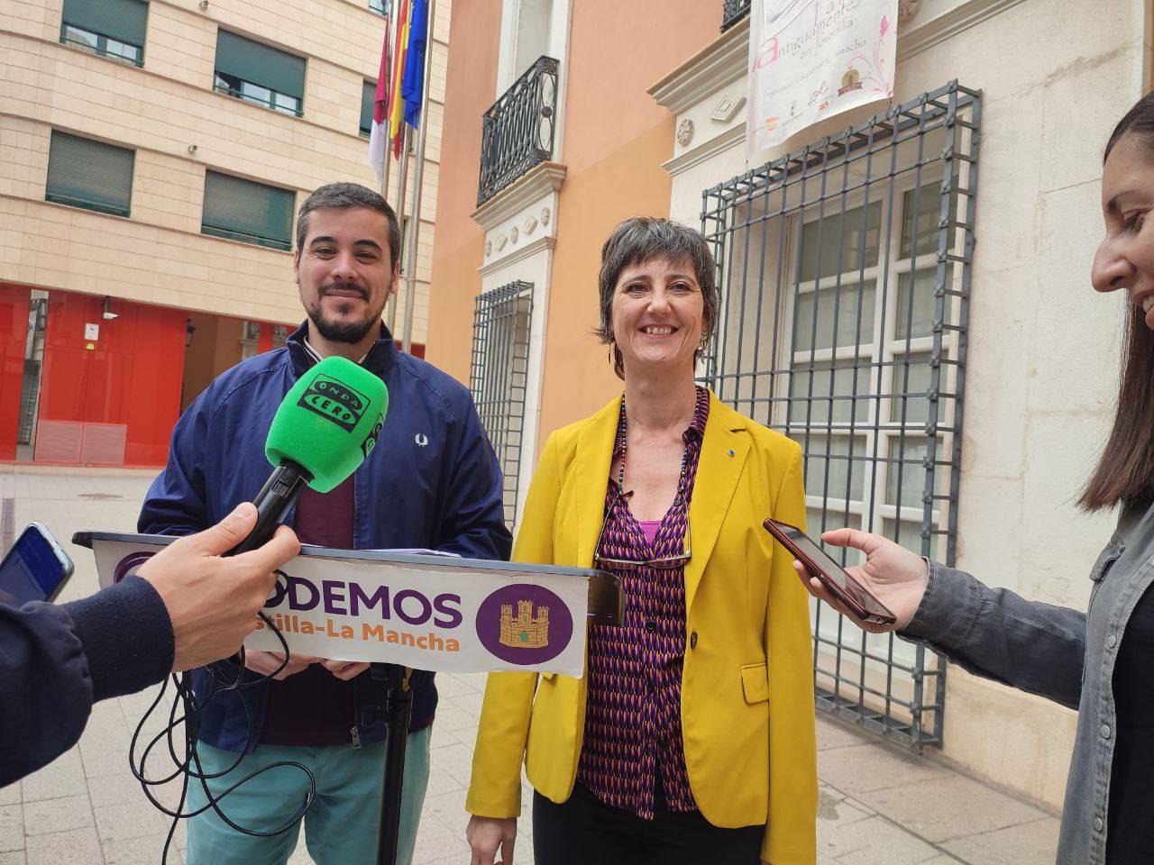 Gascón registra una “solución digna” de alojamiento de los temporeros de Albacete por “derechos humanos” y exige a Page su cumplimiento