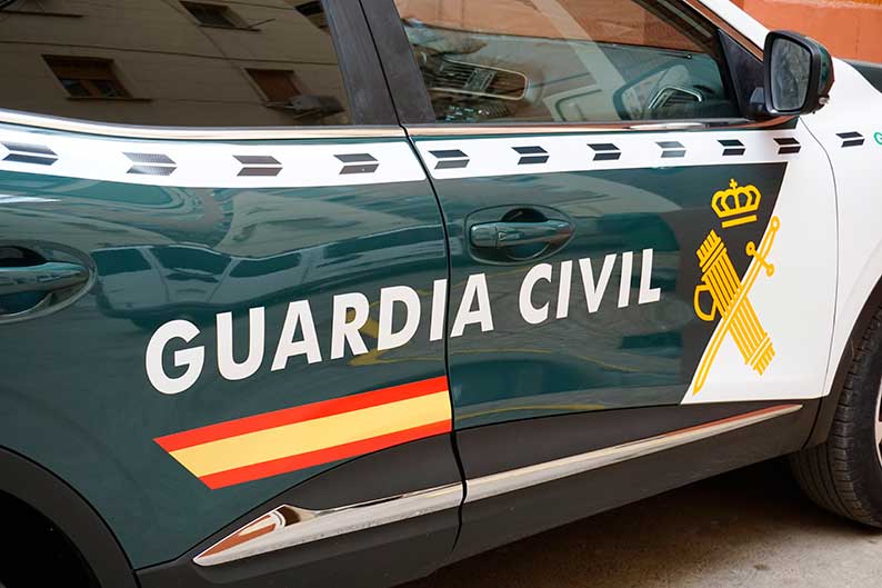 La Guardia Civil de Albacete detiene a tres personas e investiga una cuarta por varios delitos cometidos en Yeste