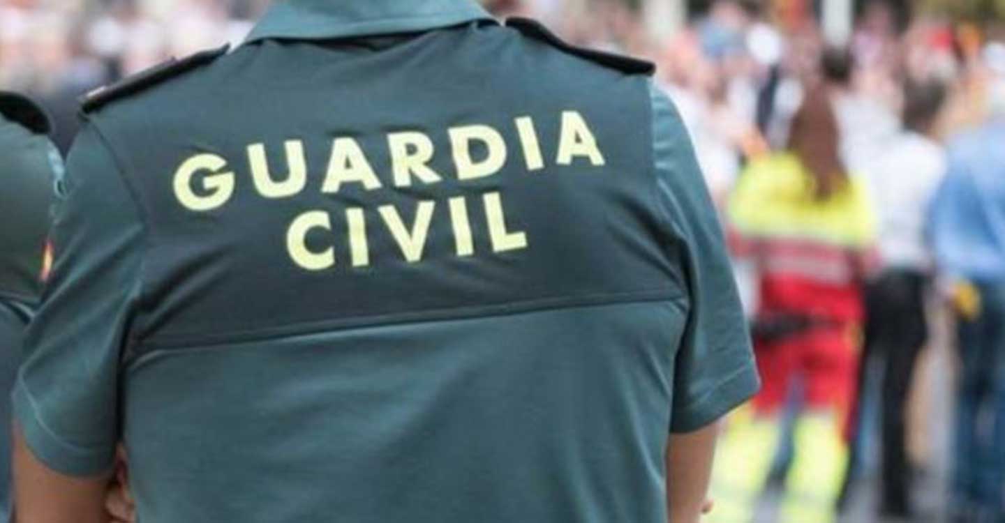 La Guardia Civil de Hellín detiene a una persona por la comisión de varios delitos de amenazas, coacciones y extorsión