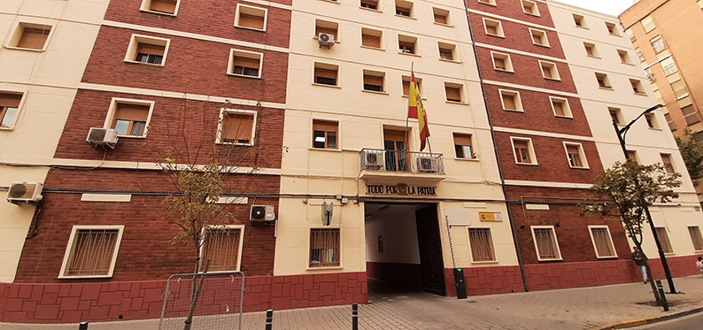 La Guardia Civil detiene a una persona por un delito continuado de estafa y otro de usurpación de estado civil 