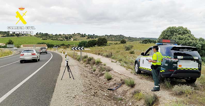 Investigado el conductor de un turismo cuando conducía a 196 km/h en un tramo de vía con limitación de velocidad de 90 km/h