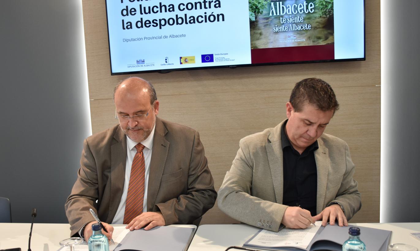 El Gobierno de Castilla-La Mancha extiende las medidas fiscales de la Ley de Despoblación a cinco municipios de la provincia de Albacete