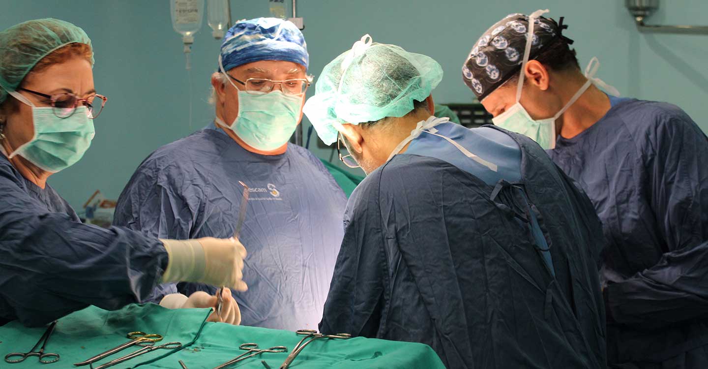 Profesionales del Complejo Hospitalario Universitario de Albacete realizan cinco trasplantes renales en tres días