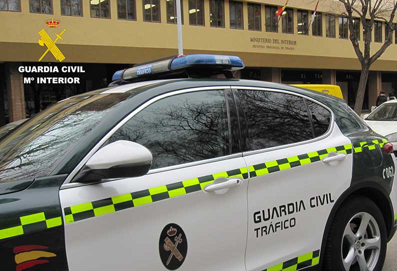 La Guardia Civil de Albacete detiene a una persona que suplantó la identidad de otra en las pruebas teóricas del permiso de conducir B