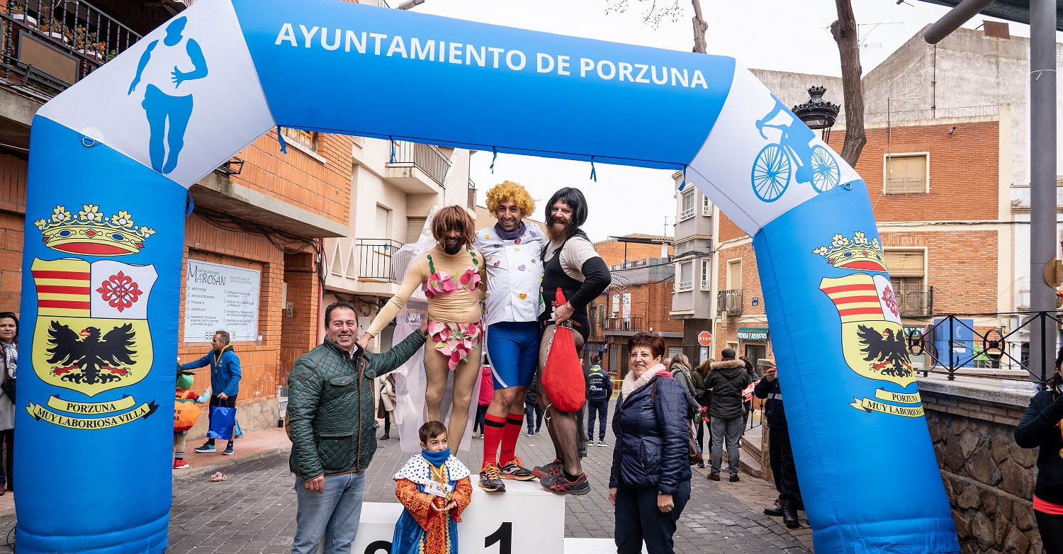 Cerca de 200 personas participaron en la San Silvestre Porzuniega