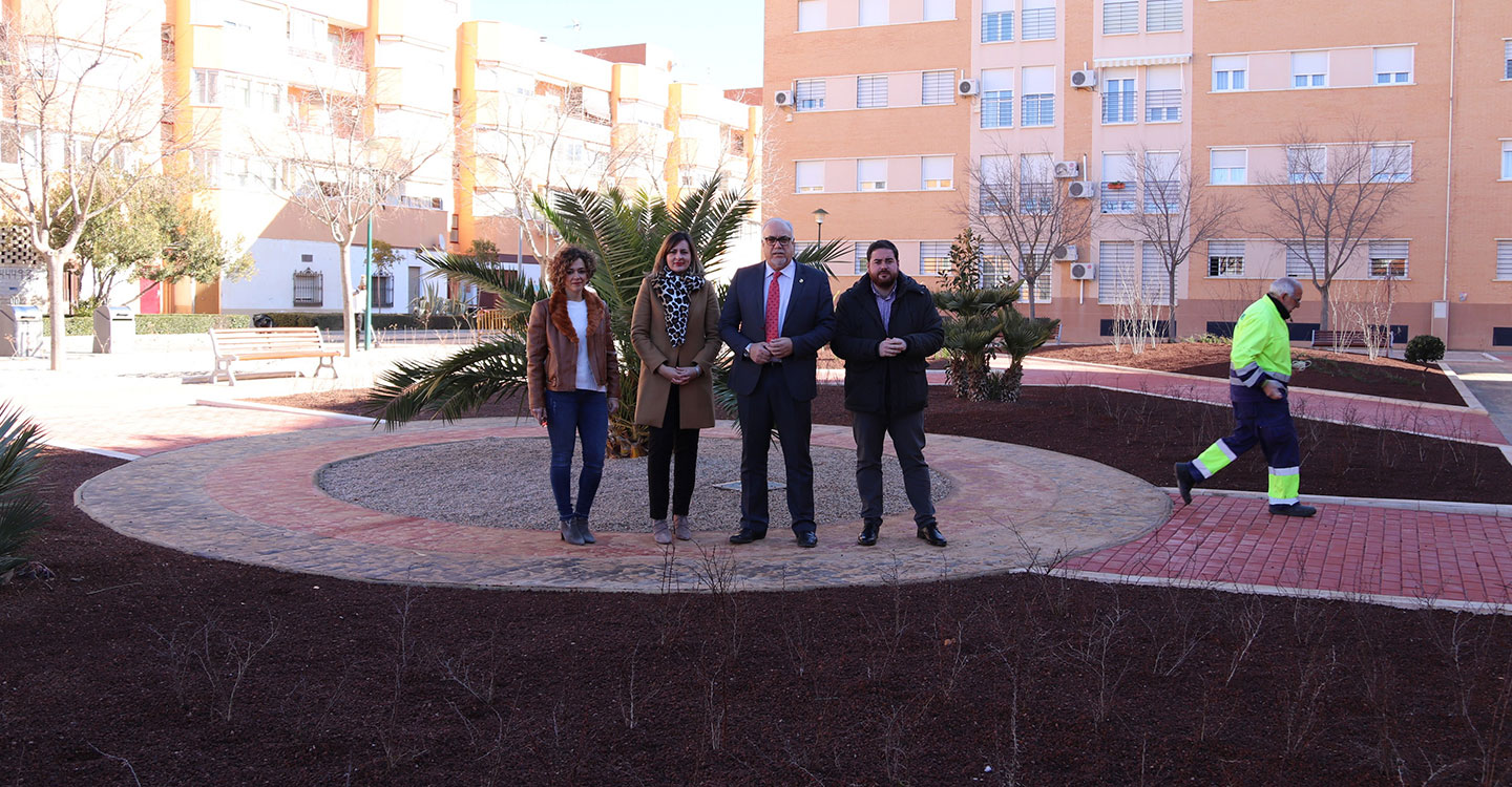 El barrio Nuevo Manzanares ya puede disfrutar de su nuevo parque