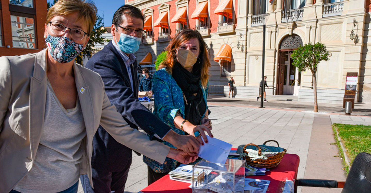 Caballero anuncia para octubre la reanudación de los Paseos Reales para asociaciones que trabajan con colectivos dependientes
