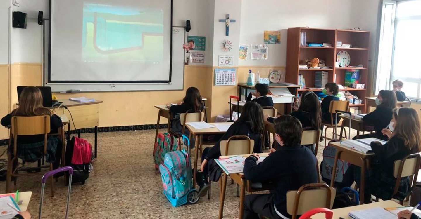 El Ayuntamiento de Santa Cruz de Mudela y Aquona celebran el Día Mundial del Agua con Aqualogía, el programa de sensibilización ambiental para escolares de primaria 