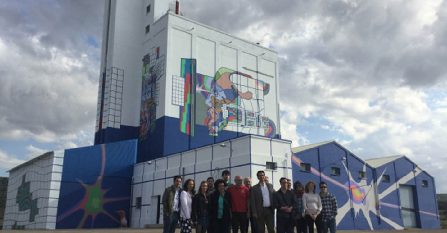 La Diputación recupera los silos e implica a personas con capacidades diferentes en un proyecto de arte mural sin precedentes 