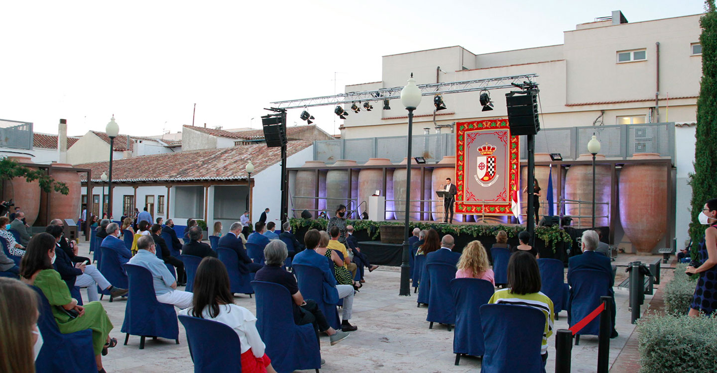 Valdepeñas reconoce este domingo a los colectivos que han luchado durante la Covid-19