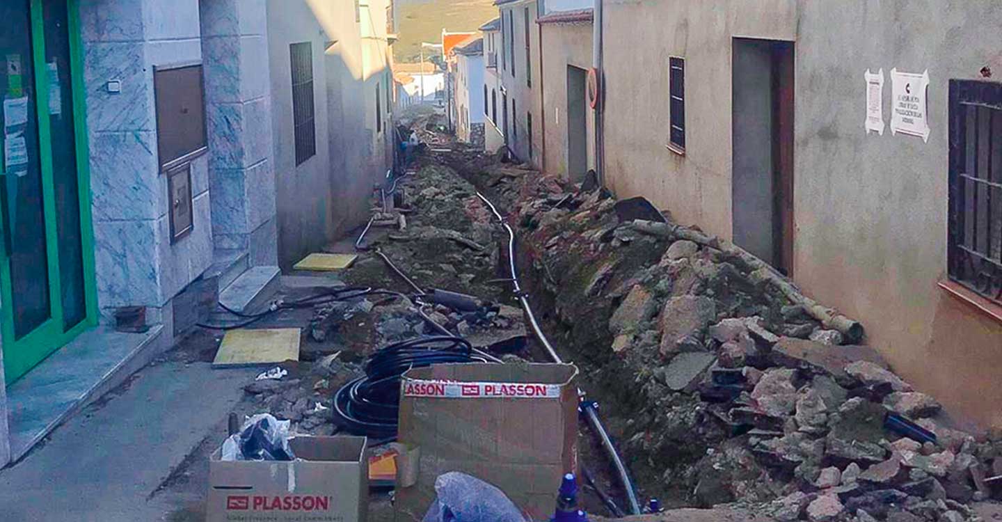 Las obras de la calle Cañada abren un ambicioso y necesario programa de renovación de la red de agua potable