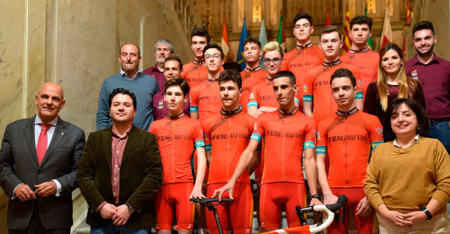  Presentado en la Diputación el equipo ciclista FENAVIN para la temporada 2019/20 