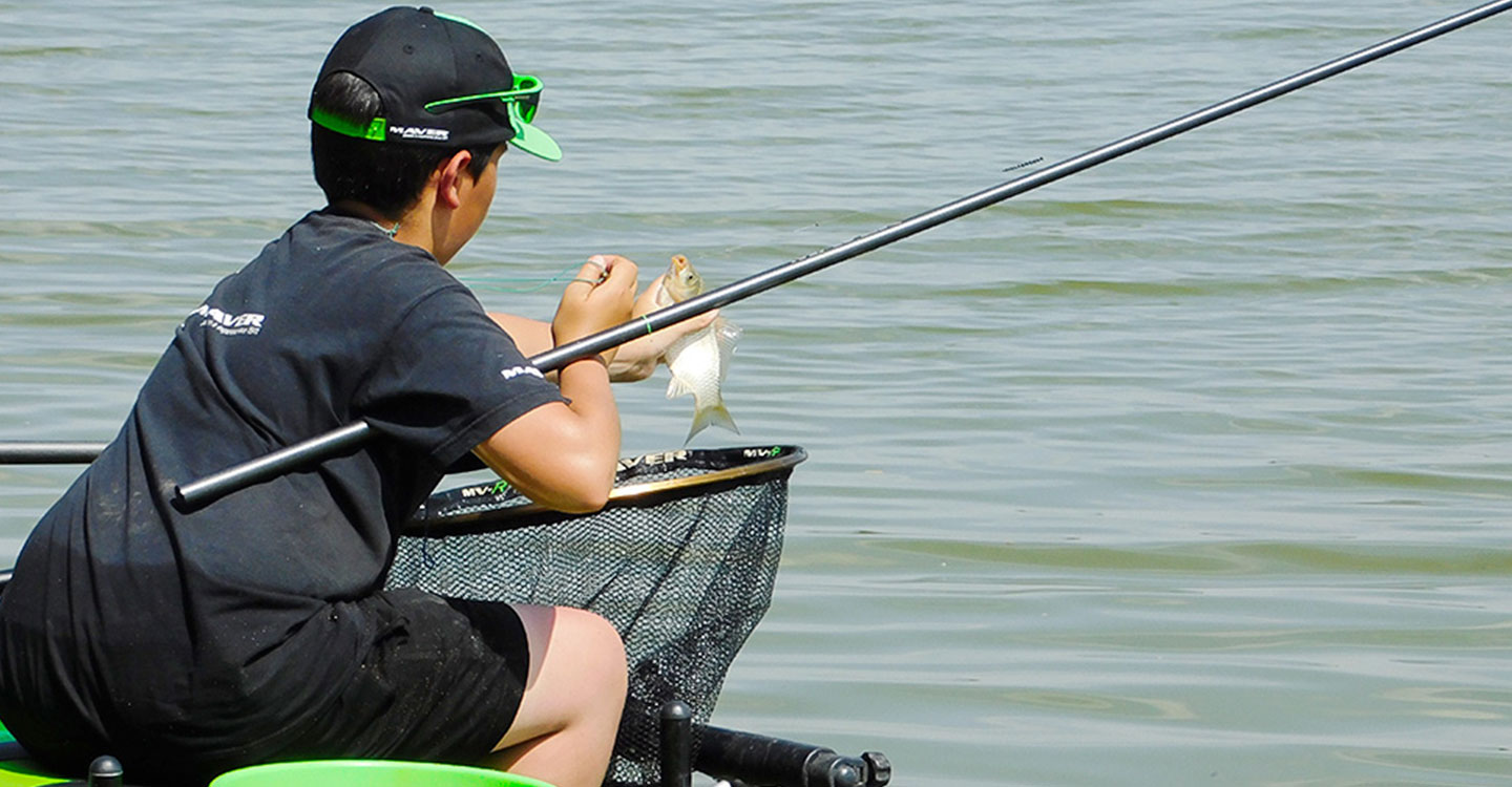 El almodovareño Alejandro Espinosa Lavanda, de 12 años, defenderá a España en el campeonato del Mundo de pesca deportiva
