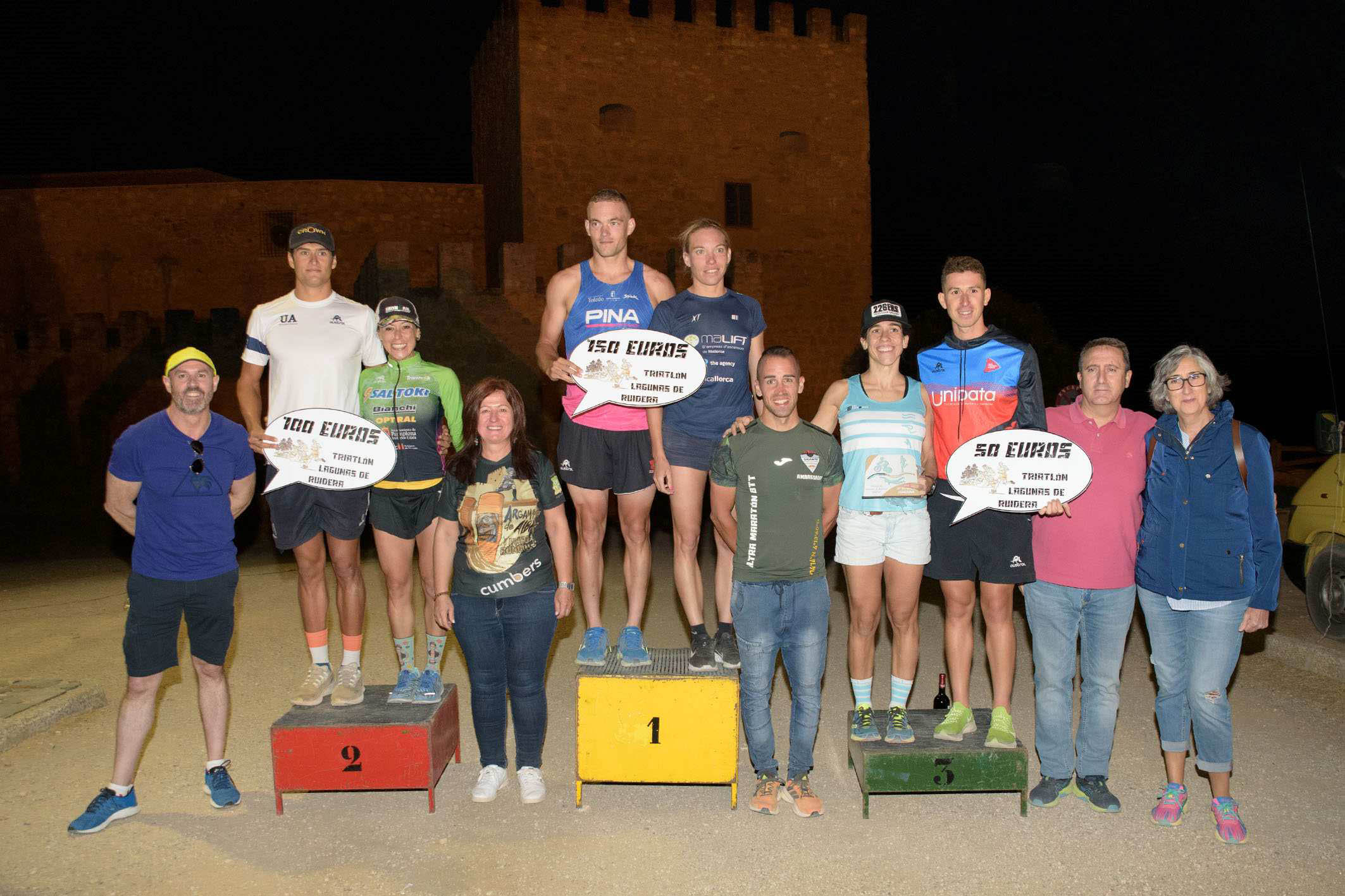 Adrián Salto gana el II Triatlón ‘Lagunas de Ruidera’ celebrado en el entorno del castillo de Peñarroya