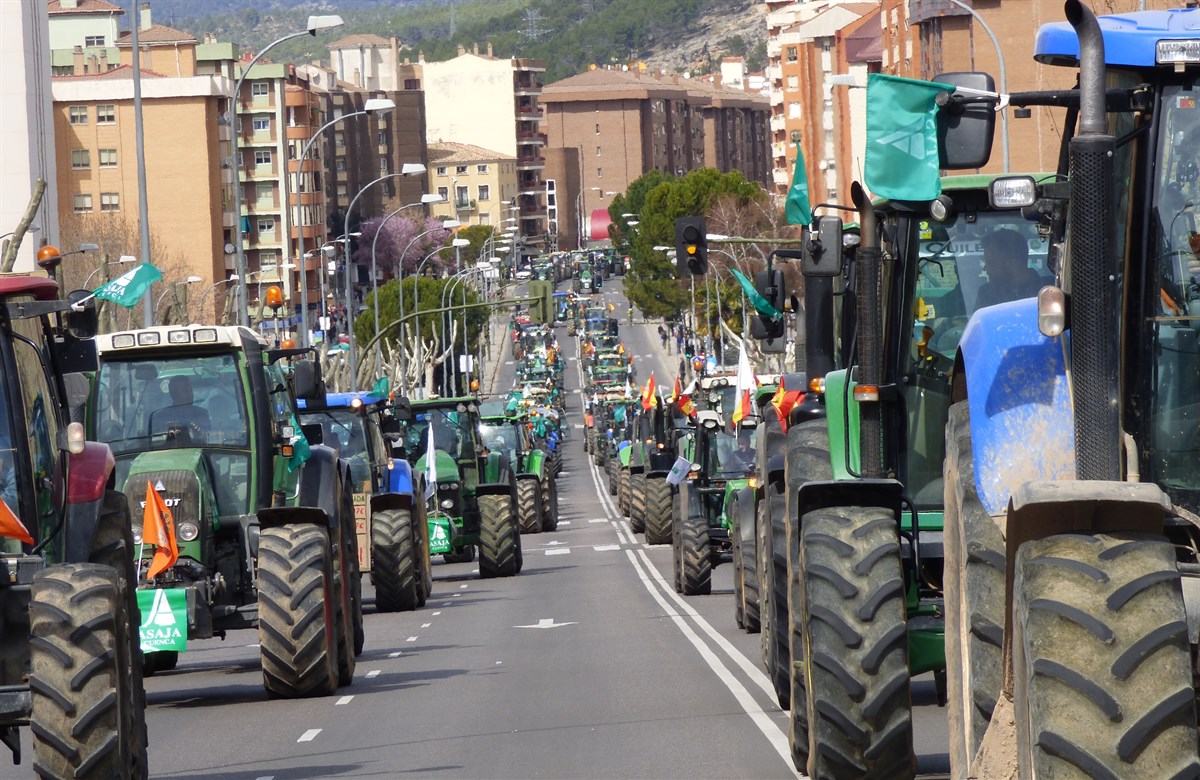 La Asociación de Industrias Vitivinícolas Europeas (AIVE) apoya las protestas de agricultores españoles y europeos