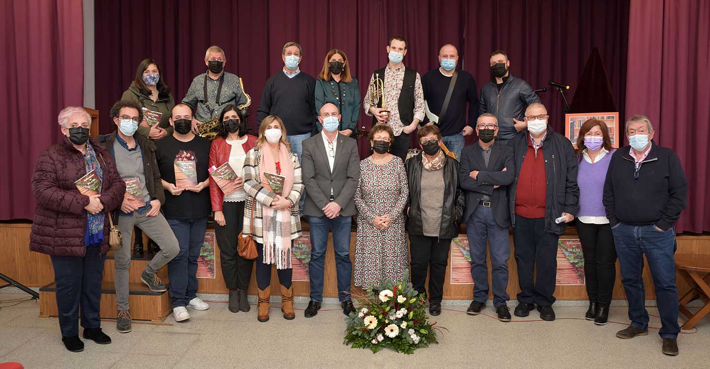 Amigos, familiares y autoridades recuerdan a Joaquín Menchén en la presentación del libro ‘Reflexiones del Día a Día’