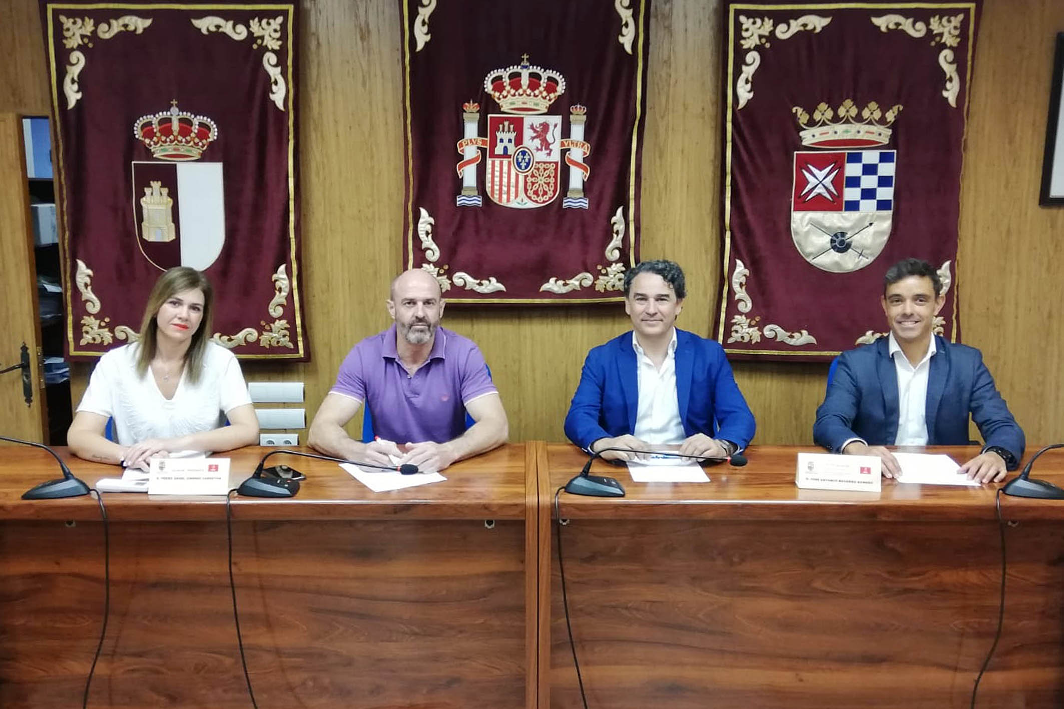 El Ayuntamiento de Argamasilla de Alba llega a un acuerdo con Ingesan-Comunitelia para el traslado de los mayores al Centro de Día