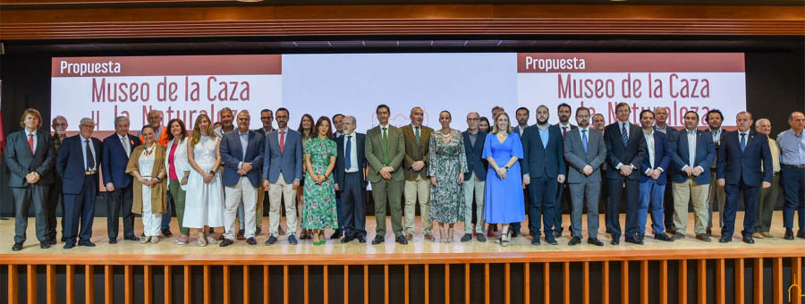  El presidente de la Diputación presenta en el marco de Fercatur 2022 los ejes del nuevo museo de la caza y naturaleza de Ciudad Real 