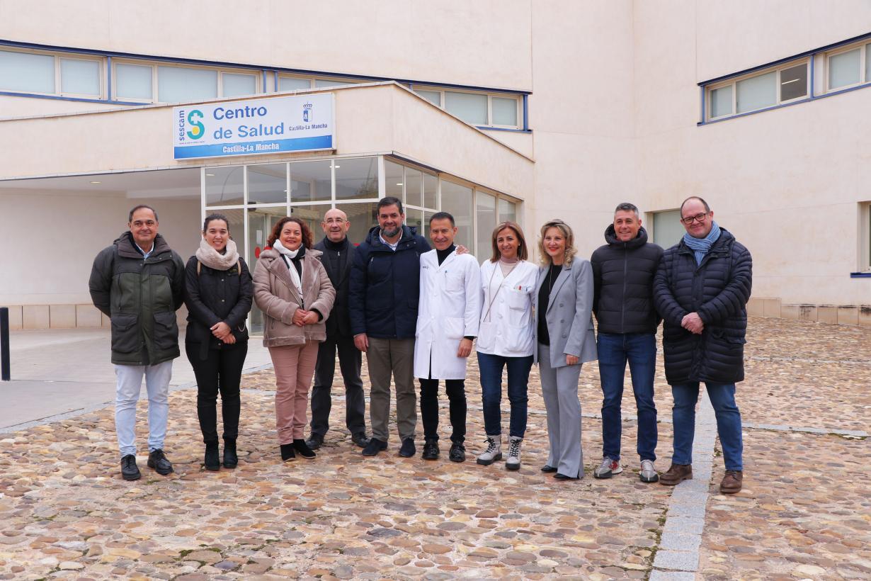 Ángeles Martín Octavio visita el Centro de Salud de Campo de Criptana