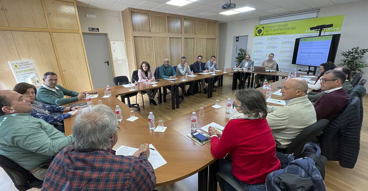 Cooperativas Agro-alimentarias constituye la nueva Comisión Sectorial del Pistacho para vertebrar este cultivo en Castilla-La Mancha