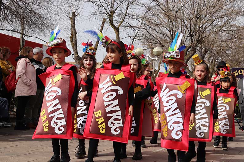 ‘Charlie y la fábrica de chocolate’, del colegio San José, se impone en el concurso infantil