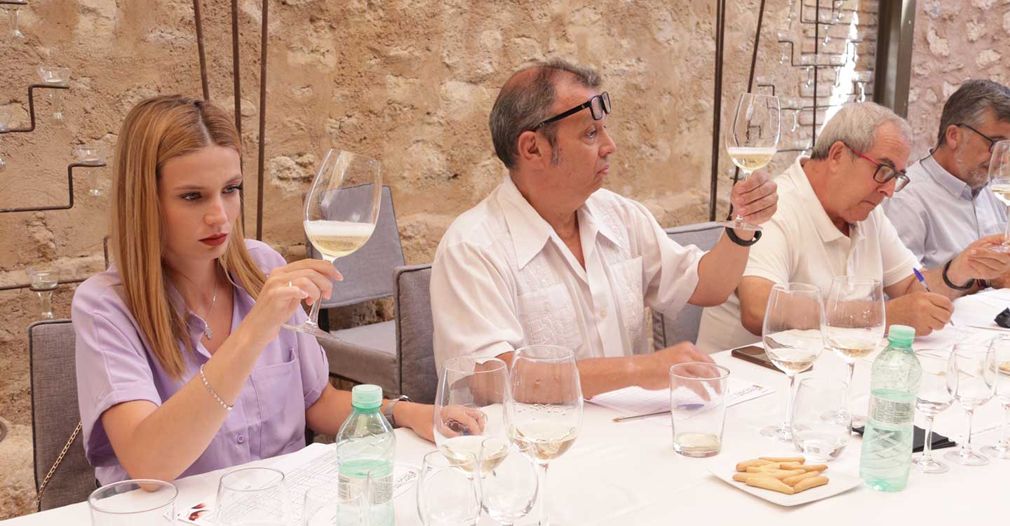 El concurso regional de calidad de vinos celebra este año sus bodas de oro