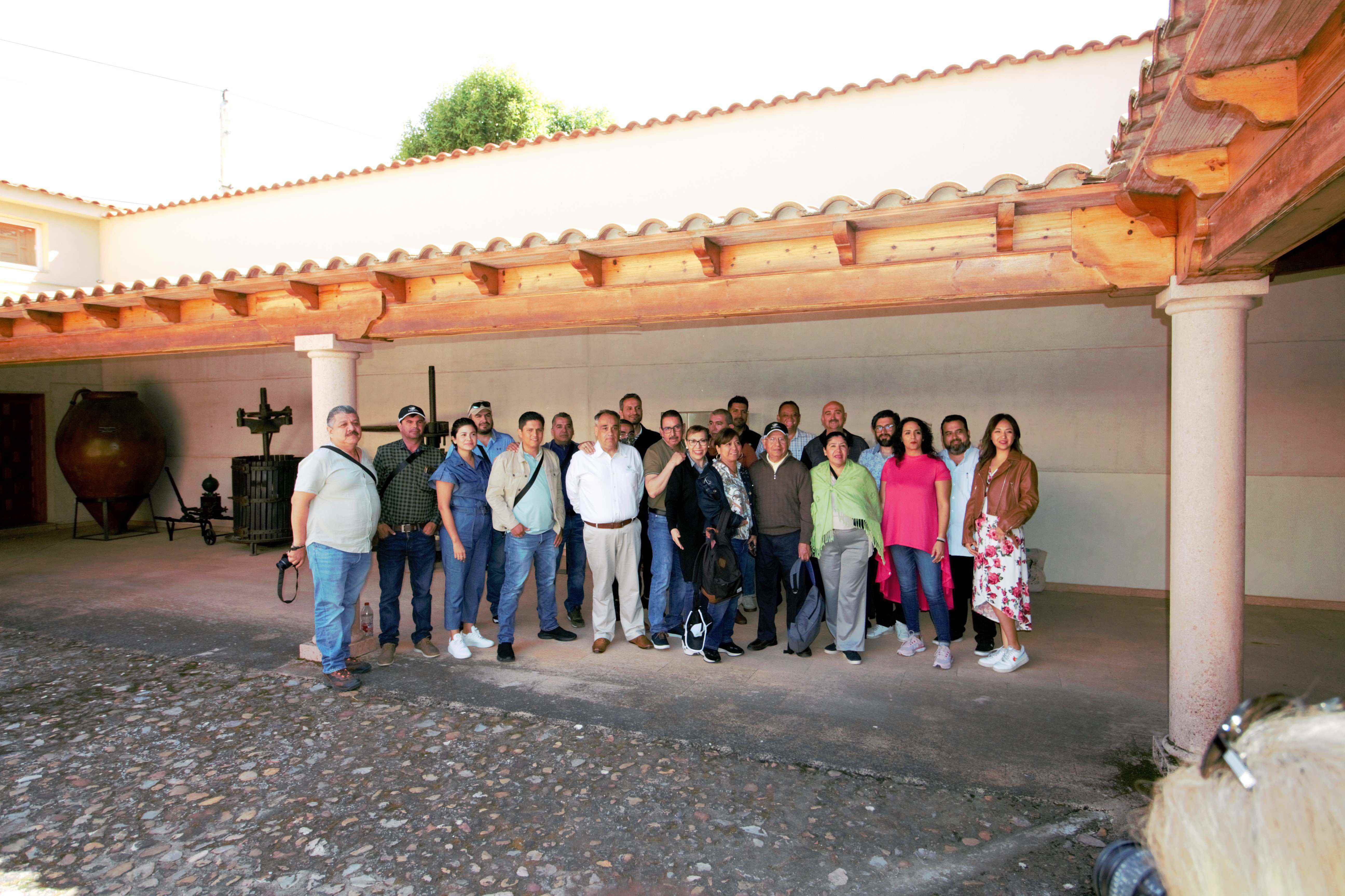 El Consejo Regulador  Tequila y  los vinos DO La Mancha estrechan lazos.