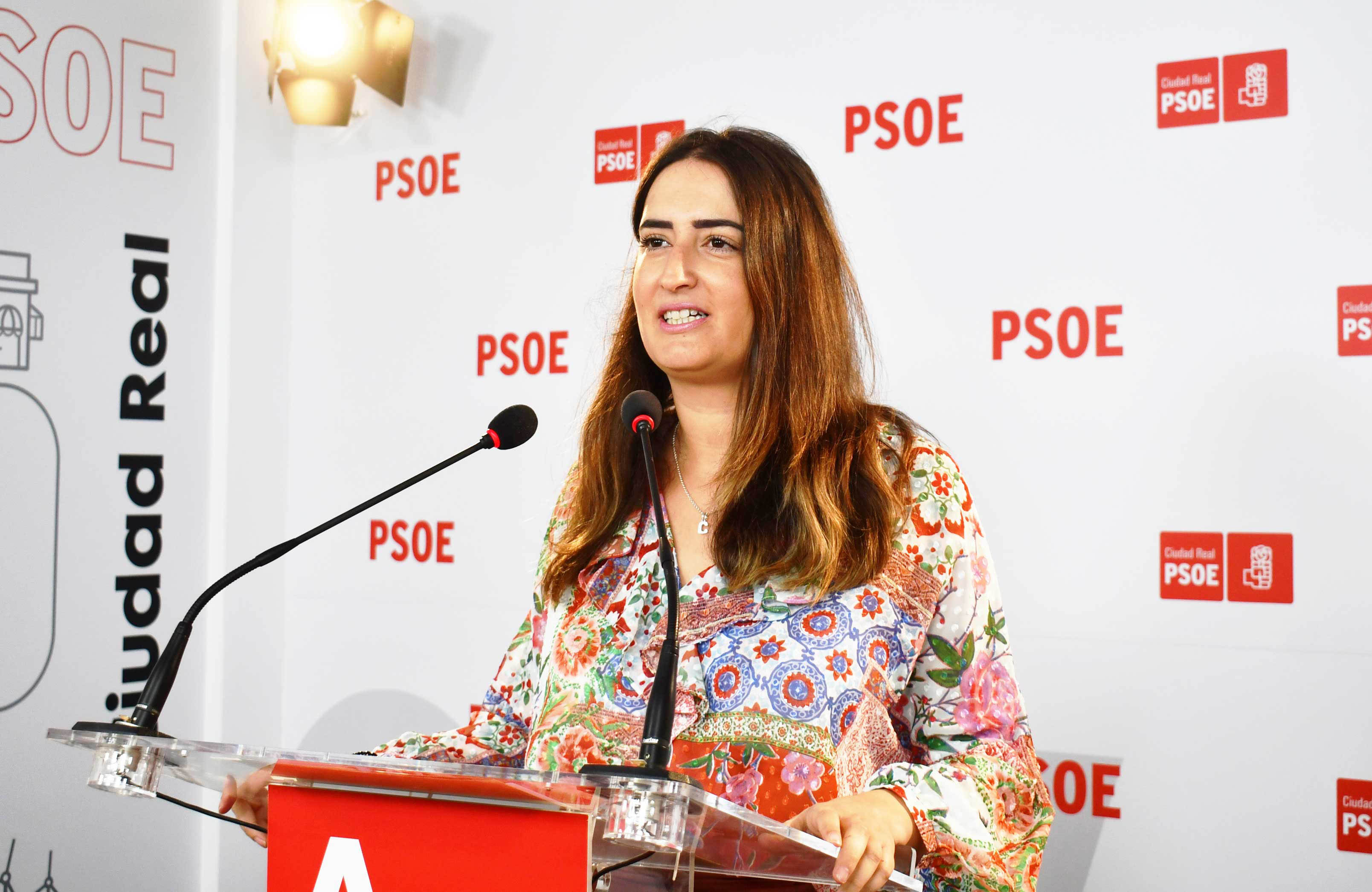 Cristina López: “El Gobierno de Pedro Sánchez ha conseguido impulsar el crecimiento económico y el empleo sin sacrificar los derechos de los trabajadores”