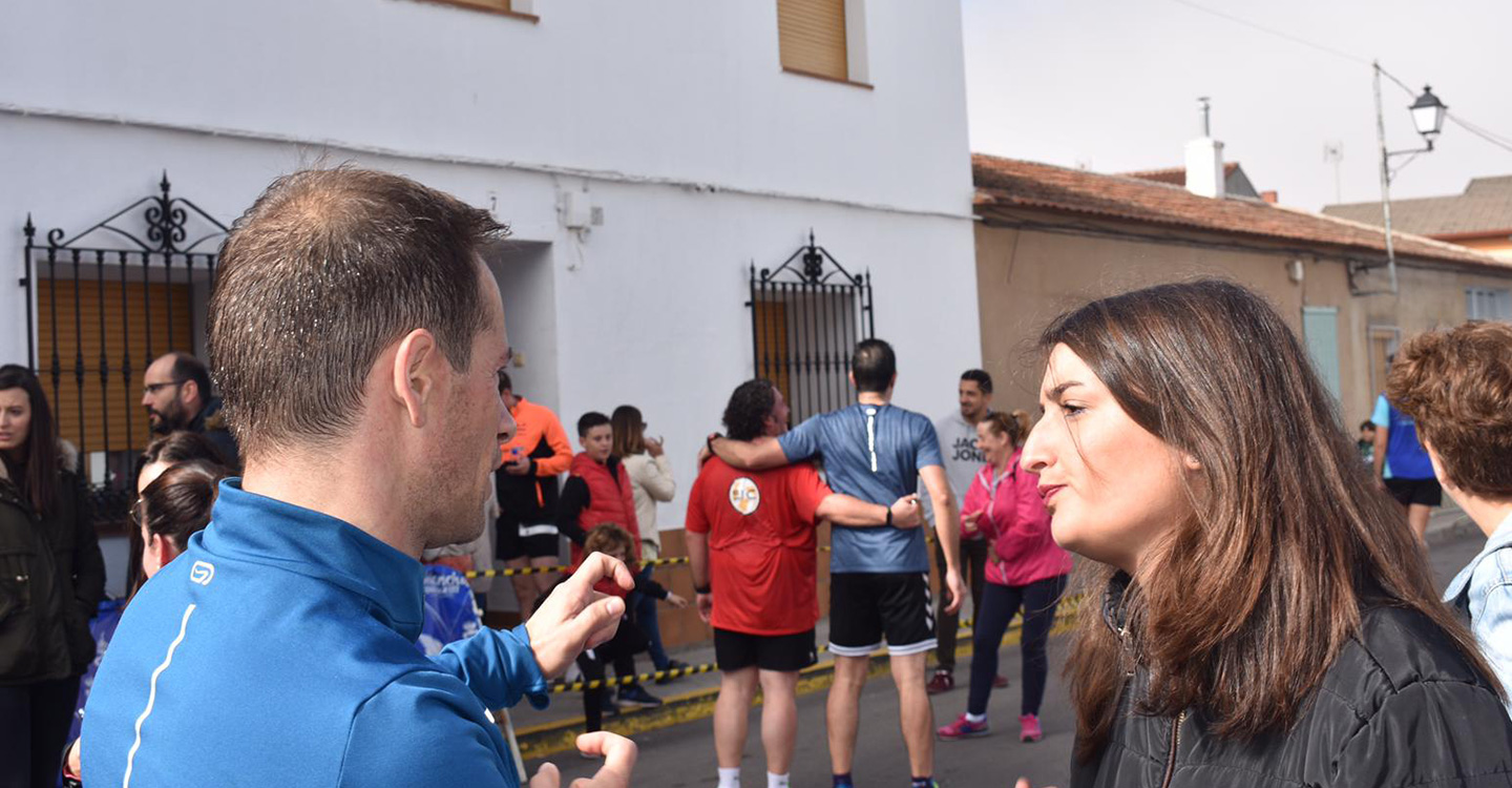 El apoyo socialista a la Yugo “10k Socuéllamos Carrera Urbana” queda manifestado con la presencia de la candidata al Congreso de los Diputados, Cristina López