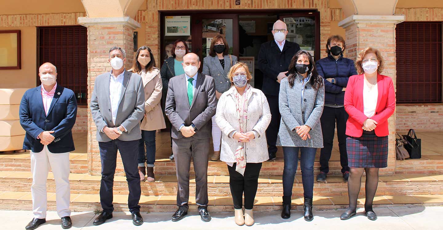 Los delegados de las consejerías del Gobierno de Castilla-La Mancha en la provincia de Ciudad Real mantienen una reunión de trabajo en Ruidera