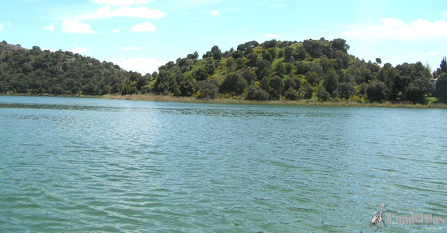 Descubre el Parque Natural de las Lagunas de Ruidera