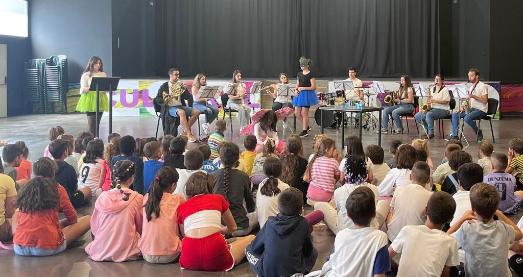 La Escuela de Música de Corral de Calatrava  celebra su VI Semana de la Música