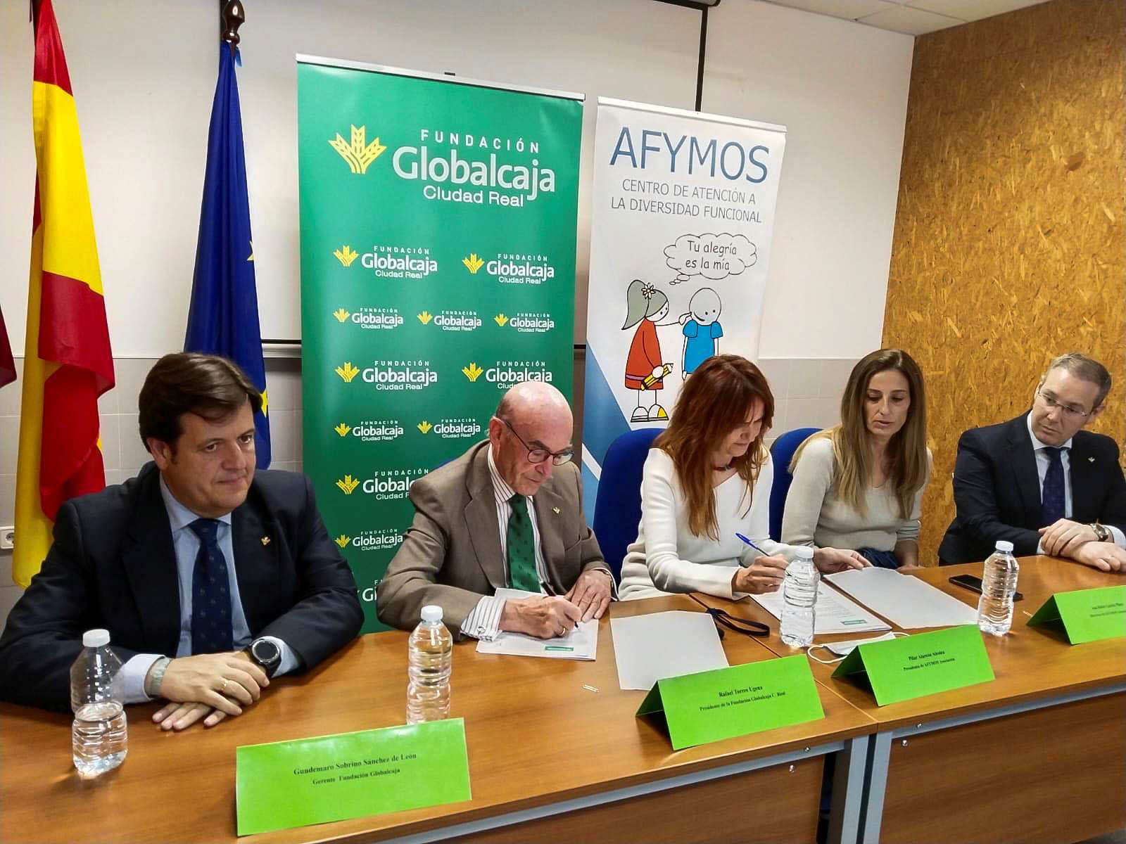 La Fundación Globalcaja Ciudad Real apoya el servicio del Centro de Atención a la Diversidad Funcional que gestiona AFYMOS en Socuéllamos