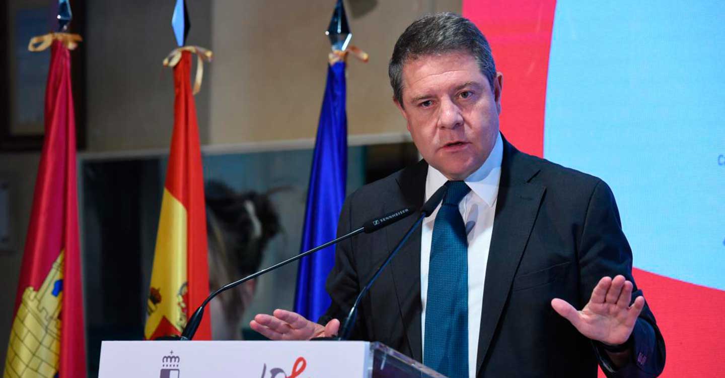 El presidente García-Page subraya que la industria turística regional “va camino de convertirse en el 15 por ciento de nuestra riqueza” 