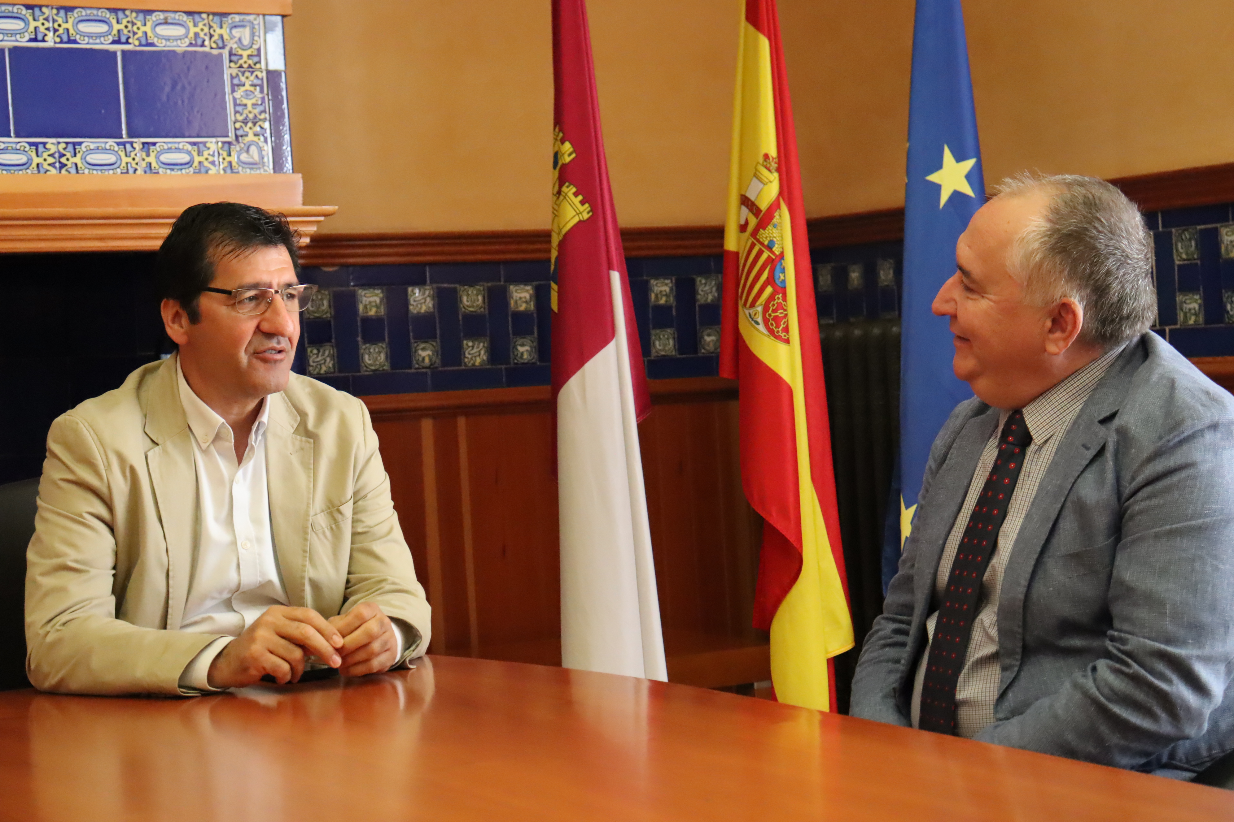 El Gobierno de Castilla-La Mancha aborda con FECIR reforzar su colaboración y reivindicar desde la unidad infraestructuras vitales para la provincia