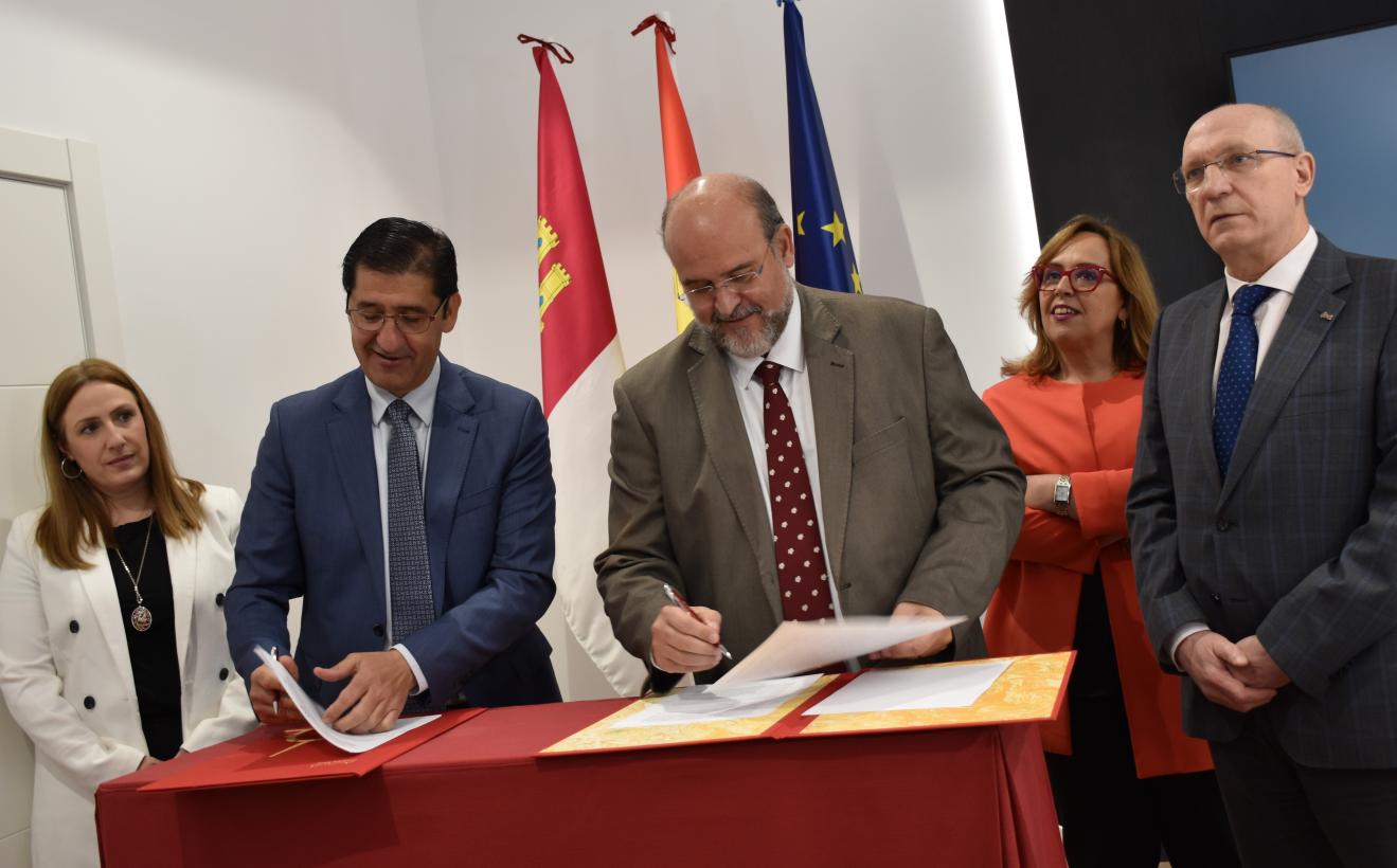 El Gobierno de Castilla-La Mancha reanuda las obras de remodelación en los CEIP ‘Ángel Andrade’ y ‘Dulcinea del Toboso’ de Ciudad Real 
