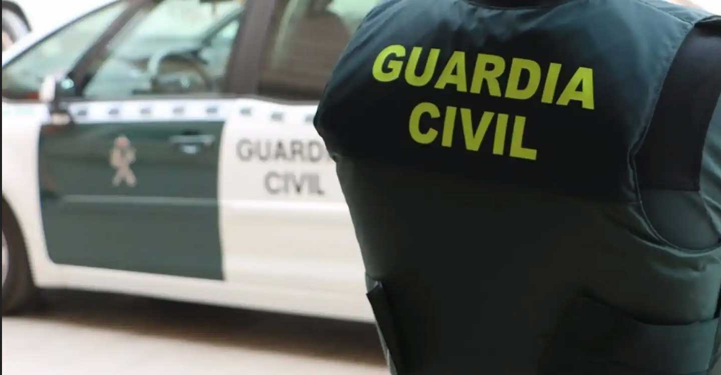 Dos personas detenidas por la Guardia Civil en Herencia por tráfico de drogas