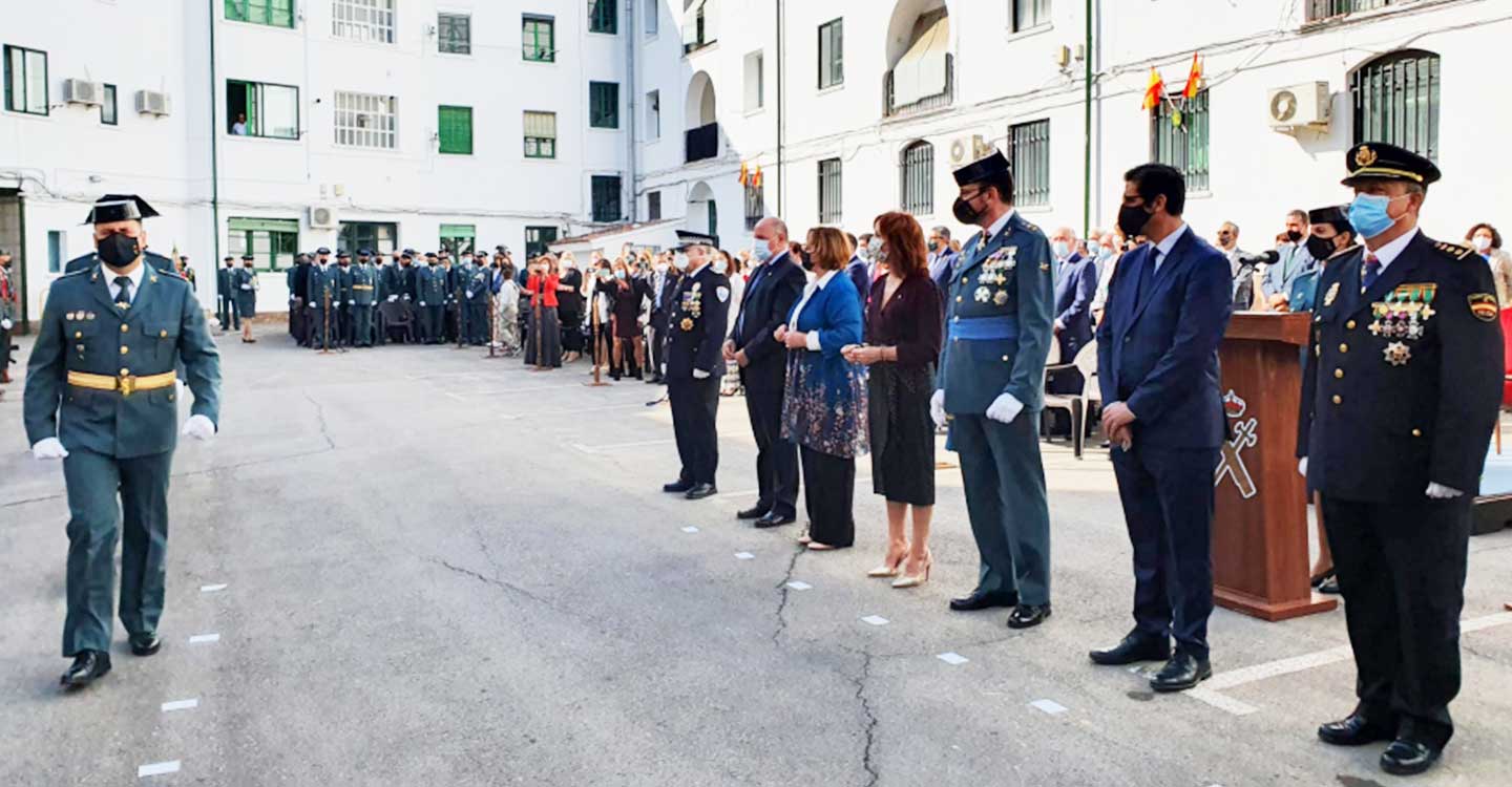 El presidente de la Diputación asiste a los actos con motivo de la Festividad de la Patrona de la Guardia Civil 