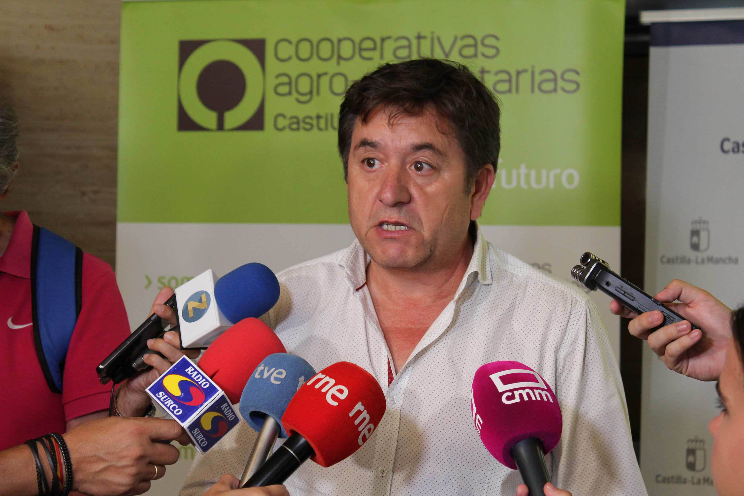 El portavoz vitivinícola de Cooperativas Agro-alimentarias Castilla-La Mancha, Juan Fuente, nuevo secretario de la Inteprofesional del Vino