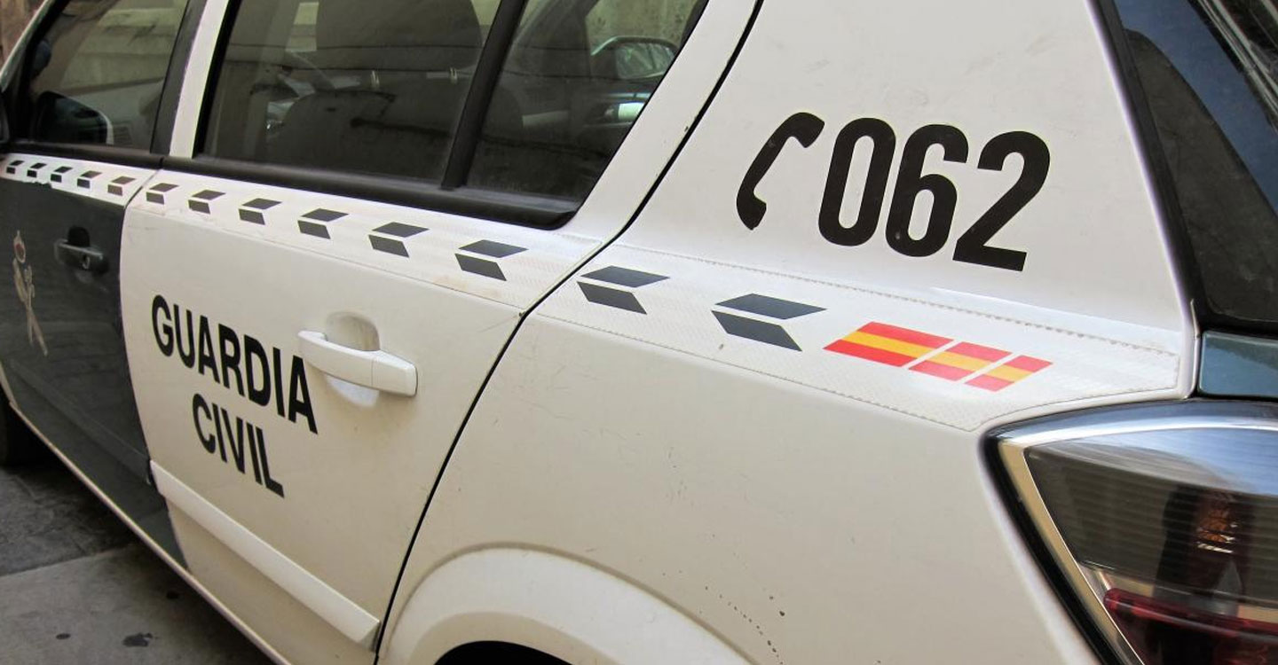 La Guardia Civil detecta la utilización de un kit de espía por varios aspirantes en las pruebas de conocimientos de obtención del permiso de conducir