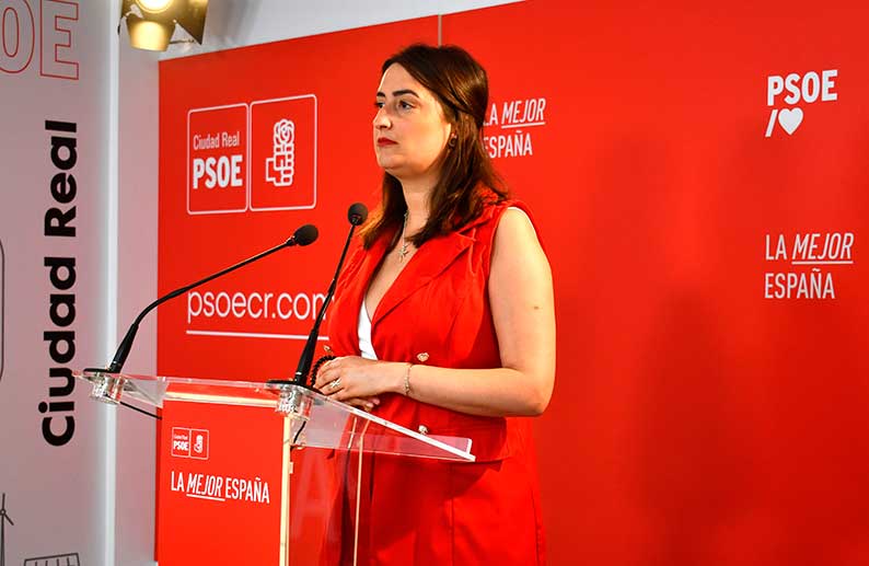 Cristina López: “El Gobierno de España modifica la planificación de electricidad para asegurar el suministro de la acería verde de Puertollano”