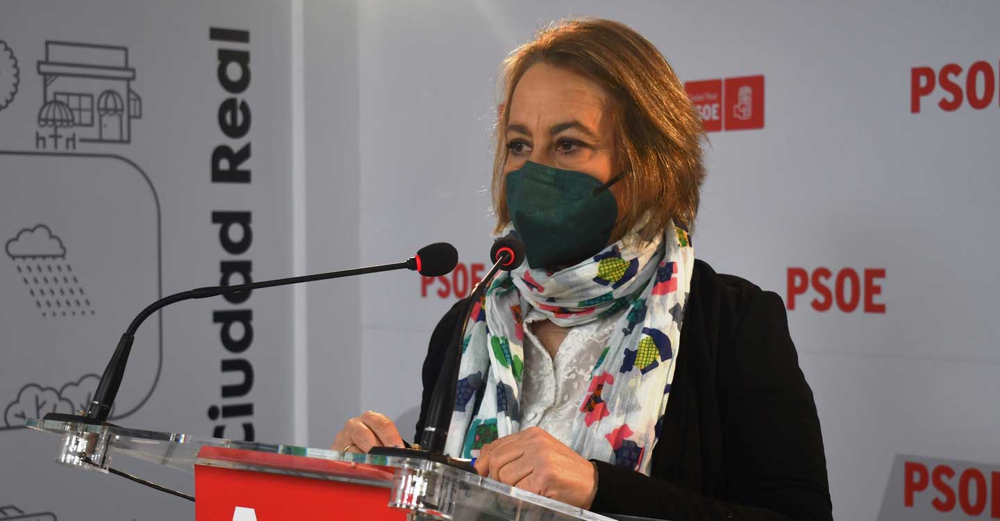 Manuela Casado: “El COVID no frena al Gobierno regional, que sigue apostando por los estudiantes e invirtiendo en los centros educativos” 