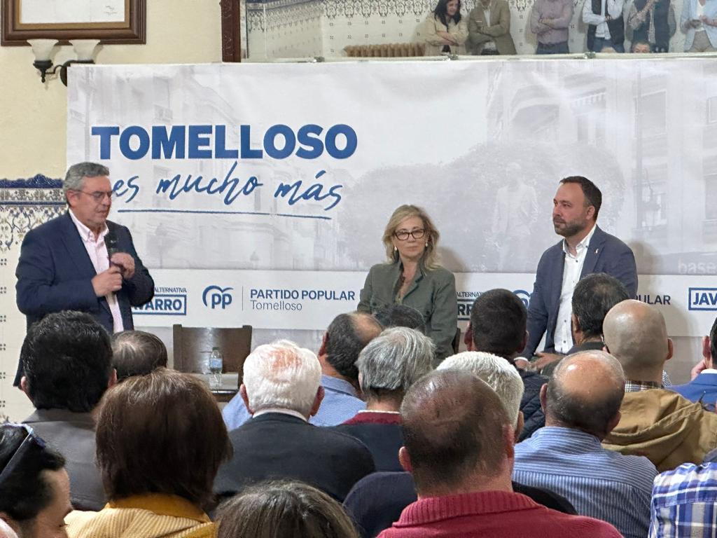 Merino y Lucas-Torres reiteran en Tomelloso el compromiso de Núñez de poner en marcha un Plan de Rescate para el campo