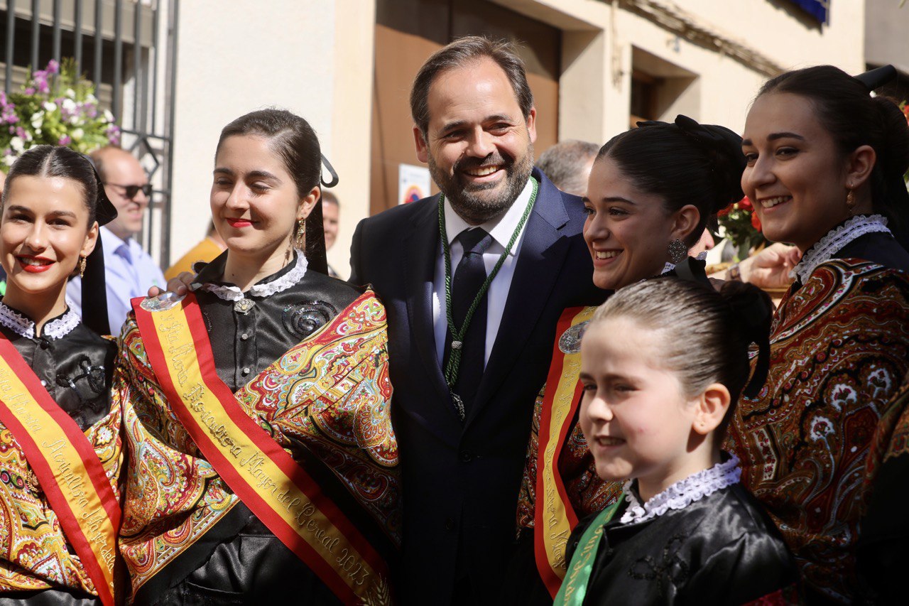 Núñez, al mundo del campo: “Puede tener la certeza y la seguridad de que derogaré la Ley del PSOE que permite expropiar las tierras a los agricultores y ganaderos”